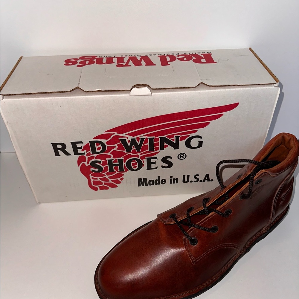 Red Wing Shoes Brown Leather boots (New with box)